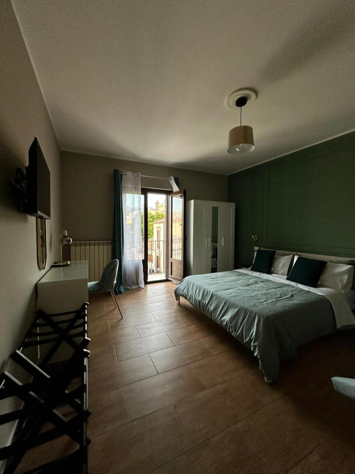 Centrumassimo Apartment Palermo Eksteriør bilde